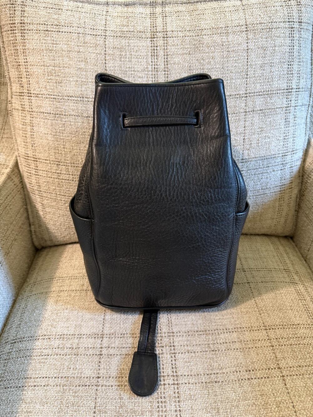 Vintage Coach Sonoma 4922 Black Pebbled Leather Sling Backpack Italy 1996